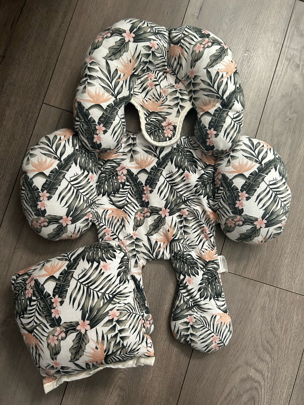 Janabebe reducer cushion infant head and body support set - Tropical Theme